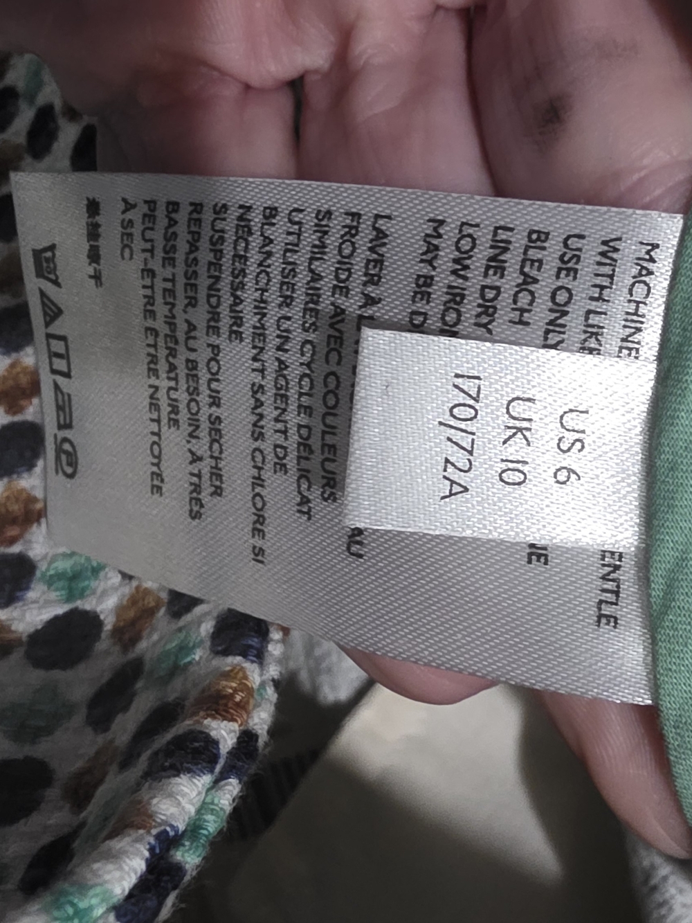 Anthropologie NWT - Georgie Multicolor Dot Scallop-Hem High-Waist Shorts - Picture 7 of 8